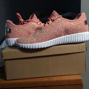 NWOB rose glitter sneakers